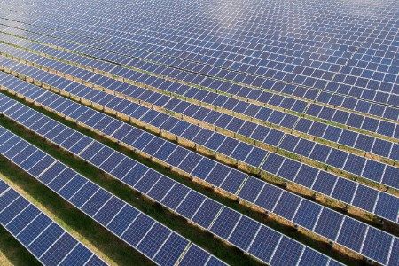 METLEN secures £34.8 million new UK EPC contracts for solar and storage projects