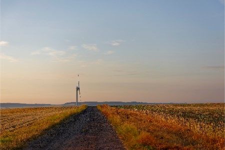Invenergy receives local council backing for Pencloe wind farm extension