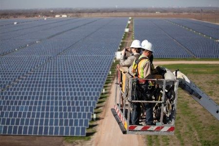 RES signs solar O&M contract with Repsol