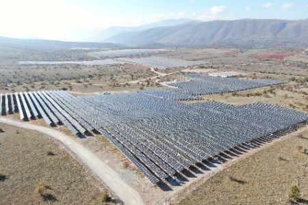 TotalEnergies divests 50% of a 424 MW portfolio in Greece