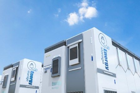 Revera Energy reaches final investment decision for 400 MW battery storage project