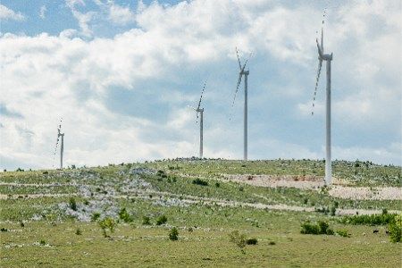 Nadara secures €1.2 billion for pan-European refinancing to drive renewable growth
