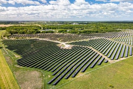 MET Group commissions its first solar park in Germany