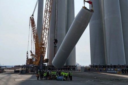 Global Wind Service completes turbine pre-assembly at offshore wind farm