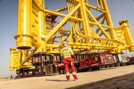 Mammoet signs support contract with Seatrium for TenneT’s offshore grid connection programme